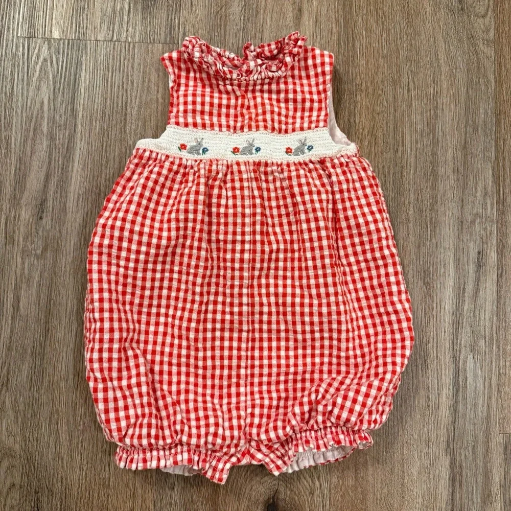 Mini Boden Romper Baby Girl 12-18 Months Red Gingham Smocked Bunny Ruffle Cotton - Picture 2 of 8